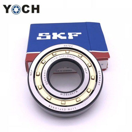 Vòng bi lăn hình cầu 24121 CC / W33 Kích thước 100 * 165 * 65mm CC lồng con lăn tự căn phương